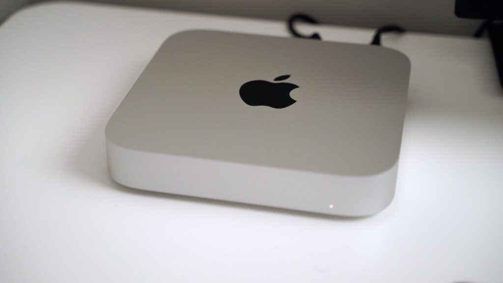 Apple, yeni M3 işlemcili Mac modelini test etmeye başladı!