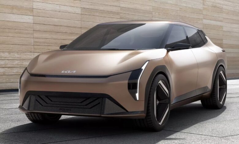 Kia'dan tamamen elektrikli sedan geliyor: EV4!