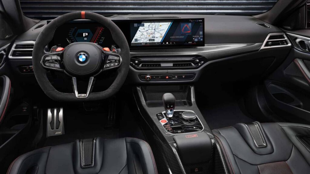 BMW'den 550 beygirlik yeni performans canavarı: M4 CS!